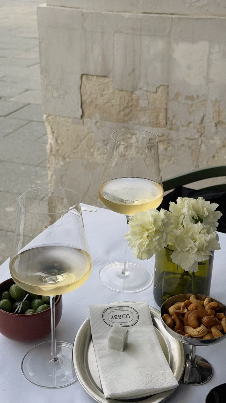 Thoughtful glassware for everyday serving