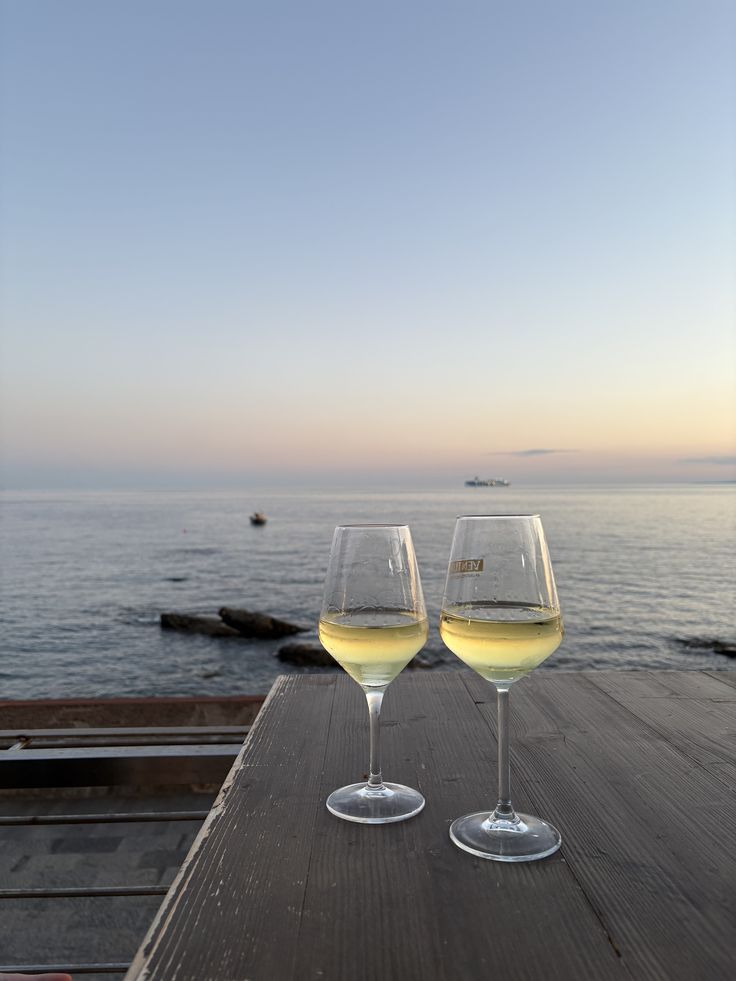 Glassware arranged for a relaxed everyday setting